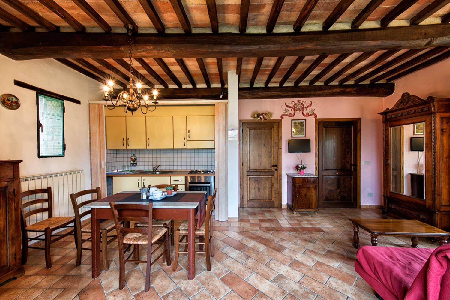 Croce Di Mezzo Villa Montalcino Exterior photo