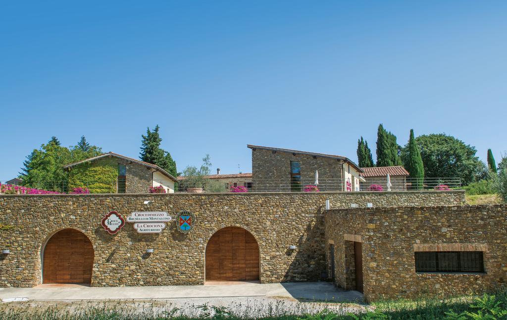 Croce Di Mezzo Villa Montalcino Exterior photo